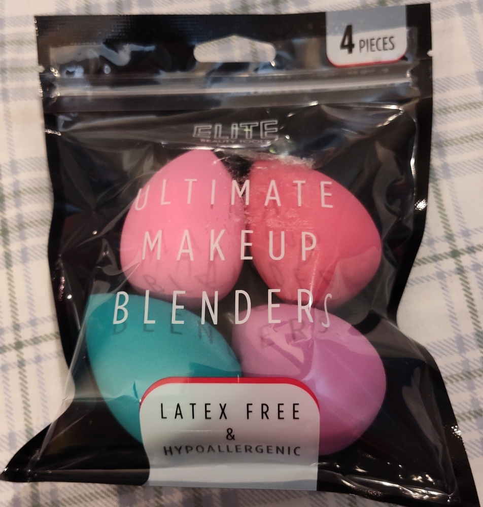 NEW! Elite Makeup Sponges (4pk)